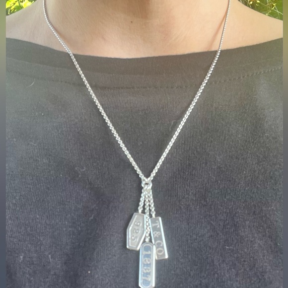 Tiffany & Co. RARE Necklace 18” GIFTABLE Sterling Silver,Pouch, BOX & BAG - Picture 13 of 17